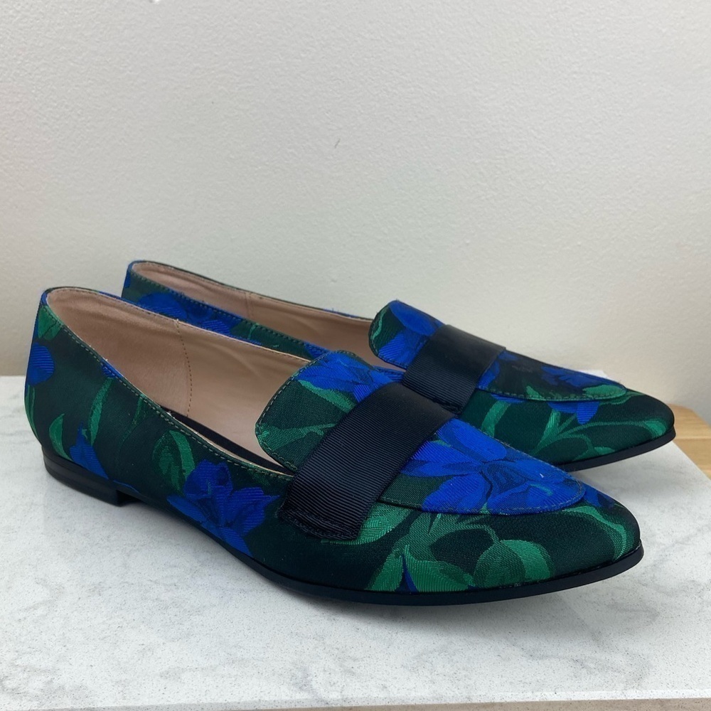 NWT Kelly & Katie DOTTY Jacquard Floral Preppy Contemporary Flats